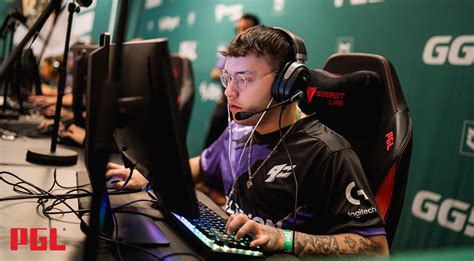 liquipedia counter strike.